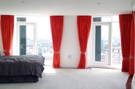 floor to ceiling curtains with a wow