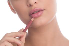 should lip liner match lipstick