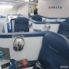 delta airlines airbus a330 200 seating