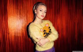 Since the release of her ubiquitous hit 'lush life', zara larsson has been on the fast track to pop stardom. Zara Larsson So Excited To Start Working With Sony Music Publishing After Signing
