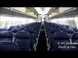 Delta 757 300 75y Cabin Tour Comfort Youtube
