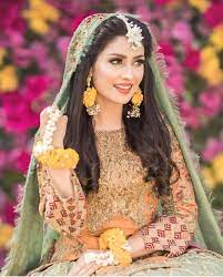 top 10 bridal looks of ayeza khan