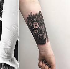 tattoo to cover up her self harm scars