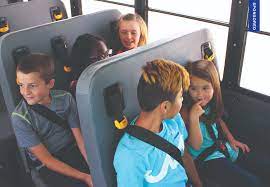 navigate seat belts on buses