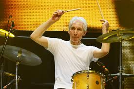 Charlie watts , the legendary drummer for the rolling stones , has died. Yxkz0iq2fytaum