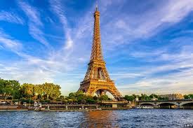 eiffel tower climb up experience to the