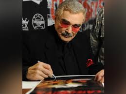 Burt reynolds died thursday, his agent confirmed to yahoo entertainment. Burt Reynolds Finally Laid To Rest After More Than 2 Years Of His Death