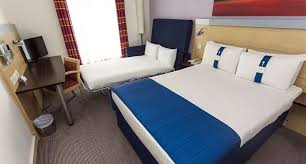 Find the travel option that best suits you. Holiday Inn Express Hotel London Stansted Airport