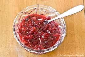 recipe cranberry sauce cooking on