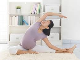 work out while pregnant pregnancy safe