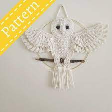 Barn Owl Wall Hanging Crochet Pattern