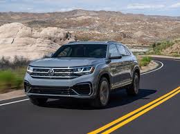 The 2020 atlas cross sport takes to the road with assured germanic confidence, and with a smooth ride despite firm suspension keeping it flatter than a heavy crossover should be when tackling a twisty road. 2020 Volkswagen Atlas Cross Sport Review Pricing And Specs