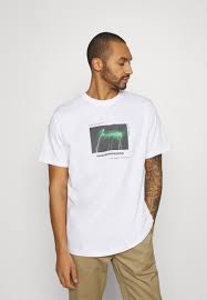 Ratenzahlung · baur app · zertifizierter shop · größenberatung Urban Threads Front Back Graphic Oversized Unisex T Shirt Print White Weiss Zalando De