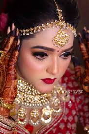 top female makeup artists in kolkata