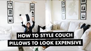 how to style couch pillows to look