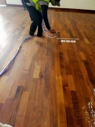 Situations differ, but you may not be able to refinish your hardwood floor more than 10 times. Merbau Flooring Pu Coating Makassarparket Tanggajatisolid Tanggapapansolid Outdoordecking Lantaikayusolid Flooringkayu Kayu Solid Pagar Kayu Lantai Kayu