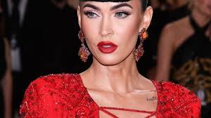 megan fox s bangs at the met gala 2021