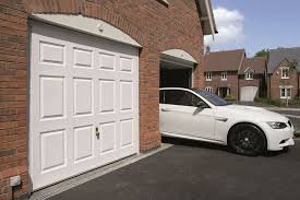 garage doors windsor berkshire local