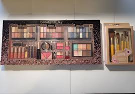 makeup palette beauty runway 89 pieces