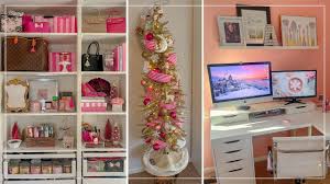 pink christmas decor