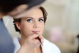 airbrush vs traditional makeup spa