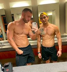 Jake Andrews в X: „⬇️ Everyone go follow my buddy ⬇️ . @KinkRicardo . He  just created his Twitter and an OnlyFans 😈 Go show him some love! . # OnlyFans #Porn #Kink #