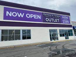 what is a raymour flanigan outlet