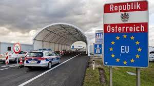 Slowakei ist mitglied der europäischen union. Osterreich Hebt Die Einreisebeschrankungen Fur Die Nachbarlander Auf Ausser Italien Schengen Visum
