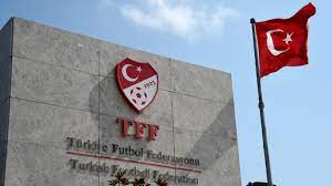 Son Dakika Haberi... Türkiye Futbol Federasyonu'ndan yeni yabancı kuralı!  14'ün 8'i sahada... - Spor Haberi