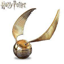 HARRY POTTER Golden Snitch Music Box Opens To Reveal Horcrux in 2022 | Harry potter golden snitch, Harry potter drawings, Harry potter