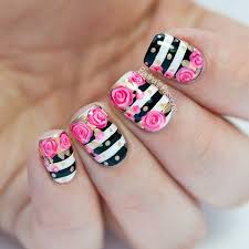 45 Pretty Flower Nail Designs For Creative Juice