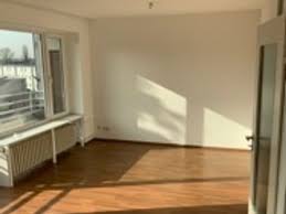 Ob mieten oder vermieten, kaufen oder verkaufen, privat oder gewerblich: Gunstige Wohnung Mieten In Dusseldorf Immobilienscout24