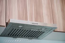 the 6 types of range hoods you should know
