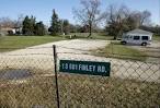 DuPage OKs multifamily housing for Lombard-area golf course