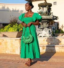 how to wear green color combinations