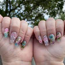 nail technicians in west palm beach