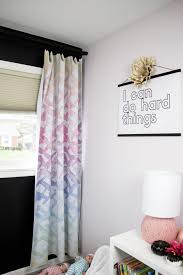 Hanging Things On Walls Without Damage