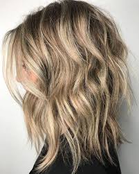 Who needs a little movement in her tresses? Layered Hair Medium Wavy Wavy Hairstyles Medium Length Bob Hairstyles Shoulder Length Haircuts Imtopic
