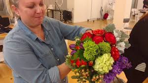 Floral Design With American School Of Flower Design