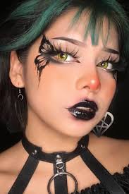 15 goth eyeliner ideas for when you