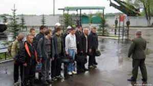 Wehrdienst in Russland bleibt Folter für die Rekruten - trotz Halbierung  der Dienstzeit | Europa | DW | 10.11.2008