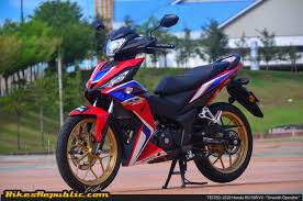 Check the reviews, specs, color and other recommended honda motorcycle in priceprice.com. 2020 Honda Rs150r V2 Test Ride Review Price Malaysia 5 Bikesrepublic