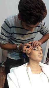 bollywood makeup artist in sector 49