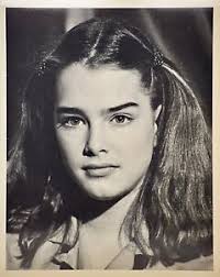 View and license brooke shields 1989 pictures & news photos from getty images. 1979 Brooke Shields Vintage 8x10 B W Photograph Pretty Baby Brenda Starr Ebay