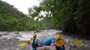 Just over a mile in length, this creek has a few rapids that could be considered a class iv. Veterans Can Raft The Ocoee River For Free On Independence Day Whnt Com