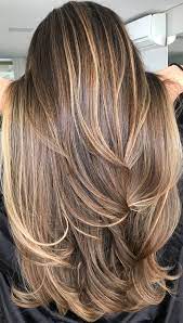 These highlights tend to look best on longer lengths, so try wearing your hair curly. 43 Gorgeous Hair Colour Ideas With Blonde Blonde Balayage Highlights For Dark Brown