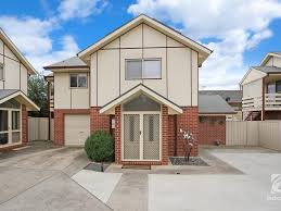 2 31 church street wodonga vic 3690