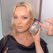 kate moss s makeup secret for glowing eyes