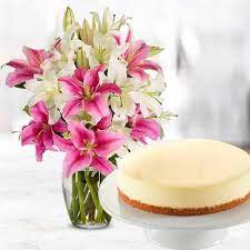 send cake and flower to usa gift basket