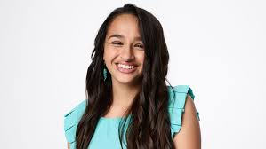 Likewise, in 2004, the diagnosis showed that she has an identity disorder and looked like a female from a young age. Jazz Jennings I Am Jazz Cast Tlc